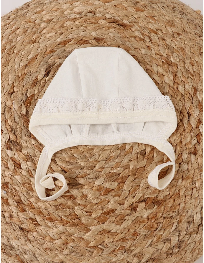 Caciulita stil TICHIE cu Broderie, ecru picture - 2