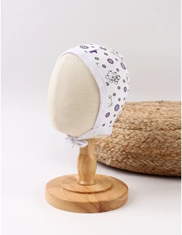 Caciulita stil tichie imprimeuri baby urs alb-mov