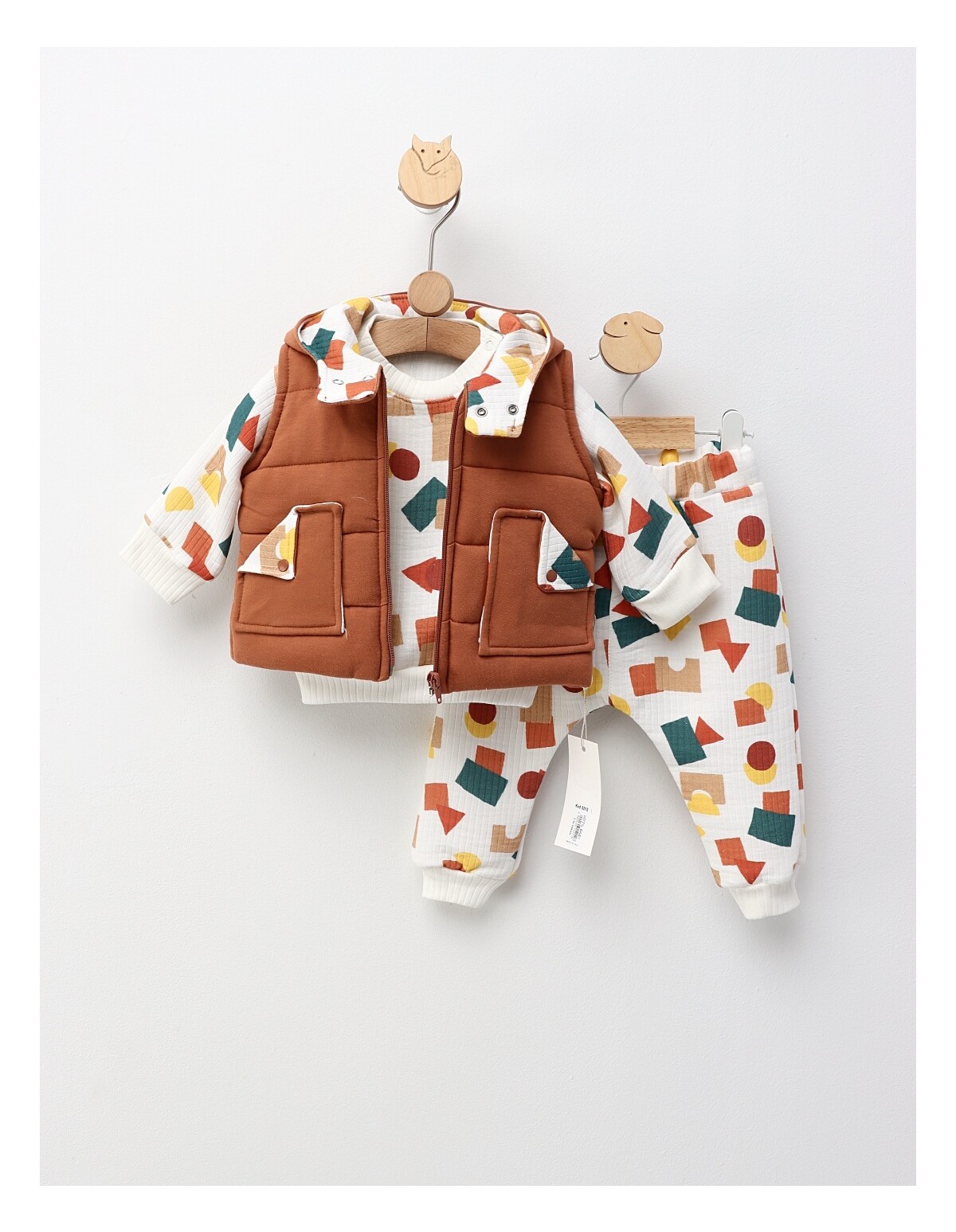 Compleu cu vesta, Geometric Figs, cu maro