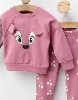 Costumas Caprioara Mira, mov