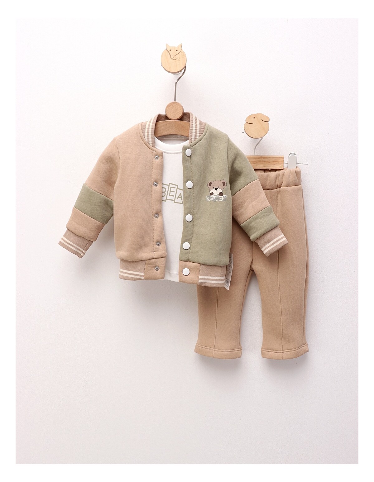 Costumas premium vatuit, Go Bear, bej-verde