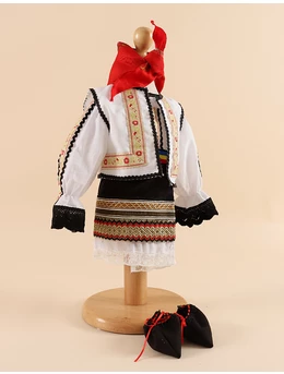 Costumas Traditional Bucovina fete 1