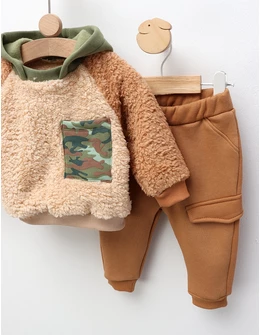 Costumas vatuit+cocolino, cu maro