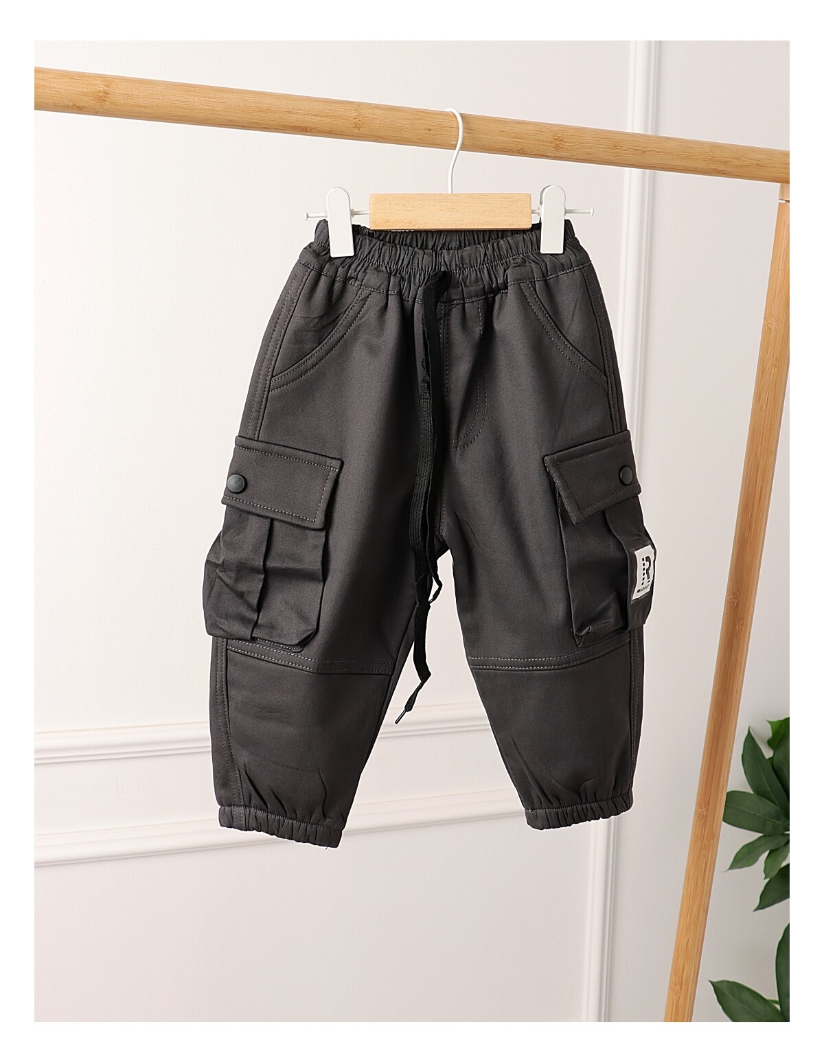 Pantaloni imblaniti Remus gri inchis