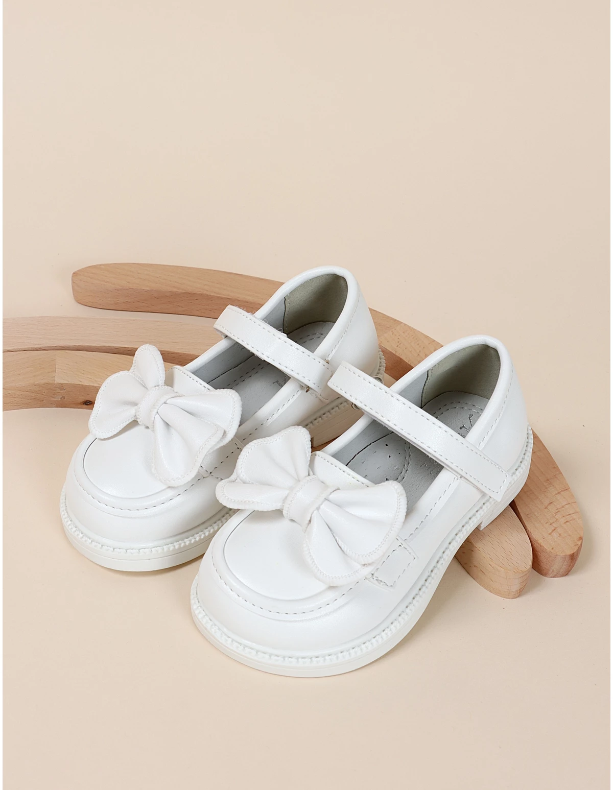 Pantofiori cu fundita Milano model alb