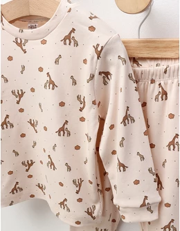 Pijama Familie Girafe, model crem