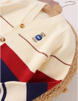 Pulover Cool Street Bear, alb