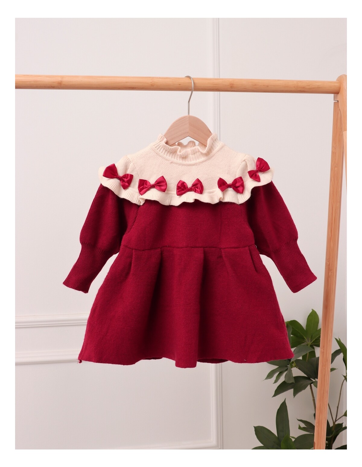 Rochia cu fundite Sofia, visiniu-alb