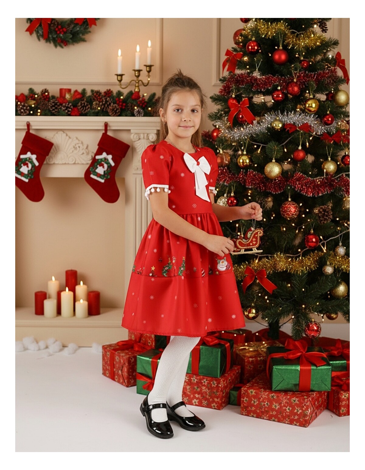 Rochita Craciun, Anabella, rosu