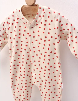 Salopeta Capsunele mici, model crem