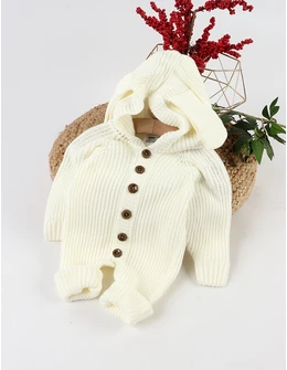 Salopeta crosetata, gluga cu urechiuse, alb