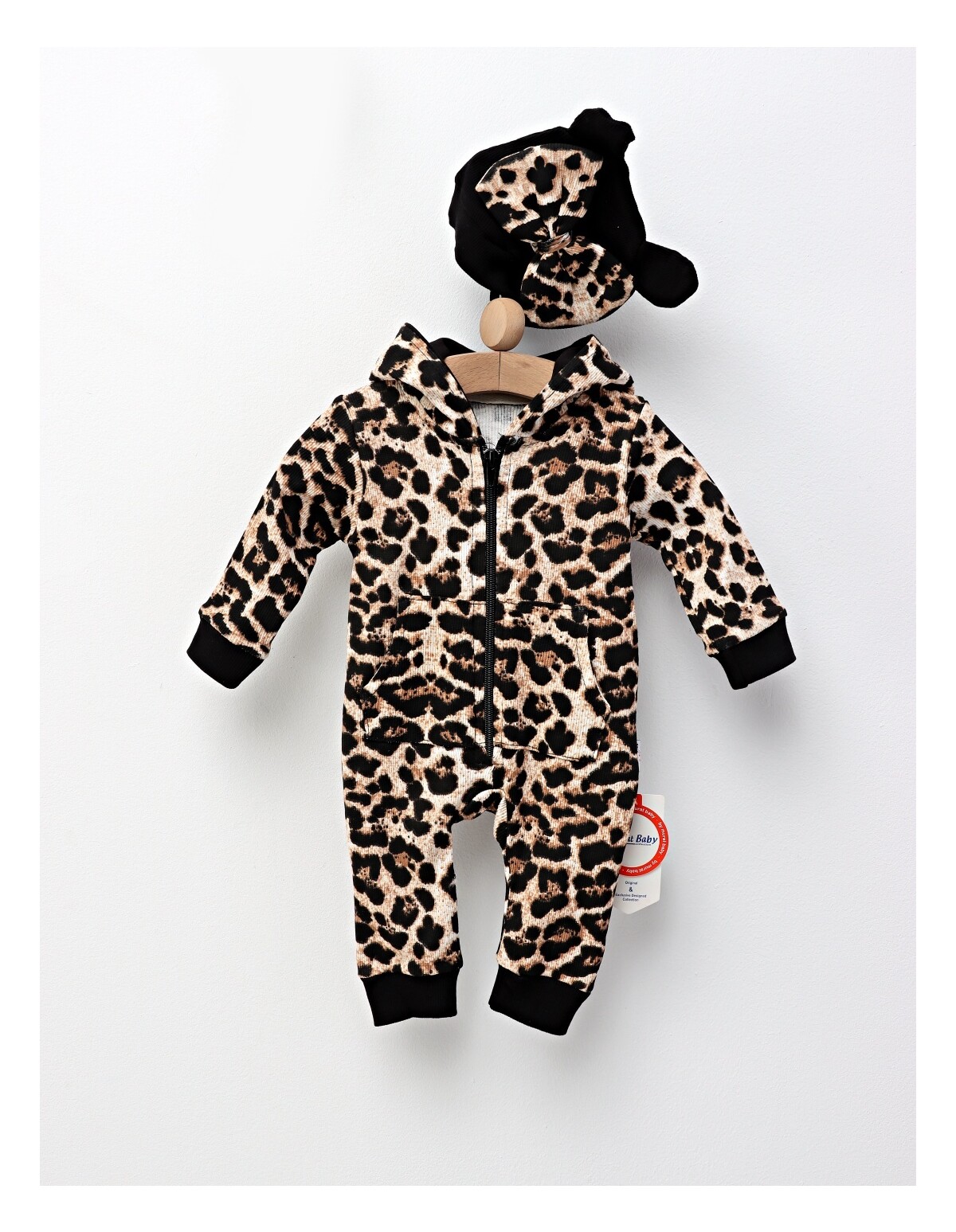 Salopeta cu fes, Animal Print Leopard, negru