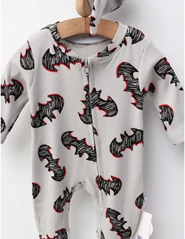 Salopeta cu fes, Night Hero Batman, gri-rosu