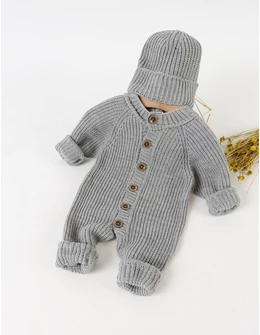 Salopeta tricotata babies cu caciula, gri