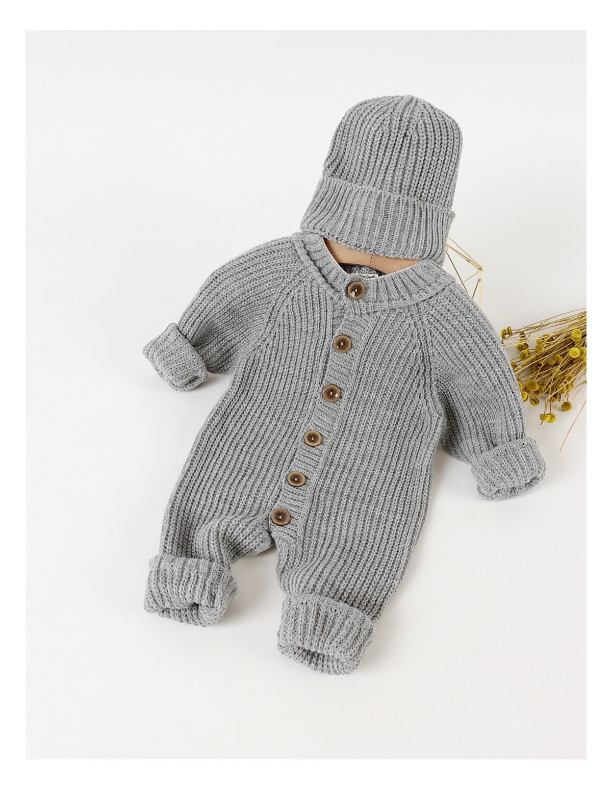 Salopeta tricotata babies cu caciula, gri