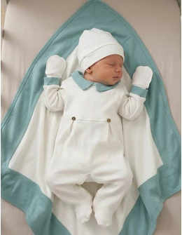 Set 4 piese bebe Laures, model alb-verde inchis