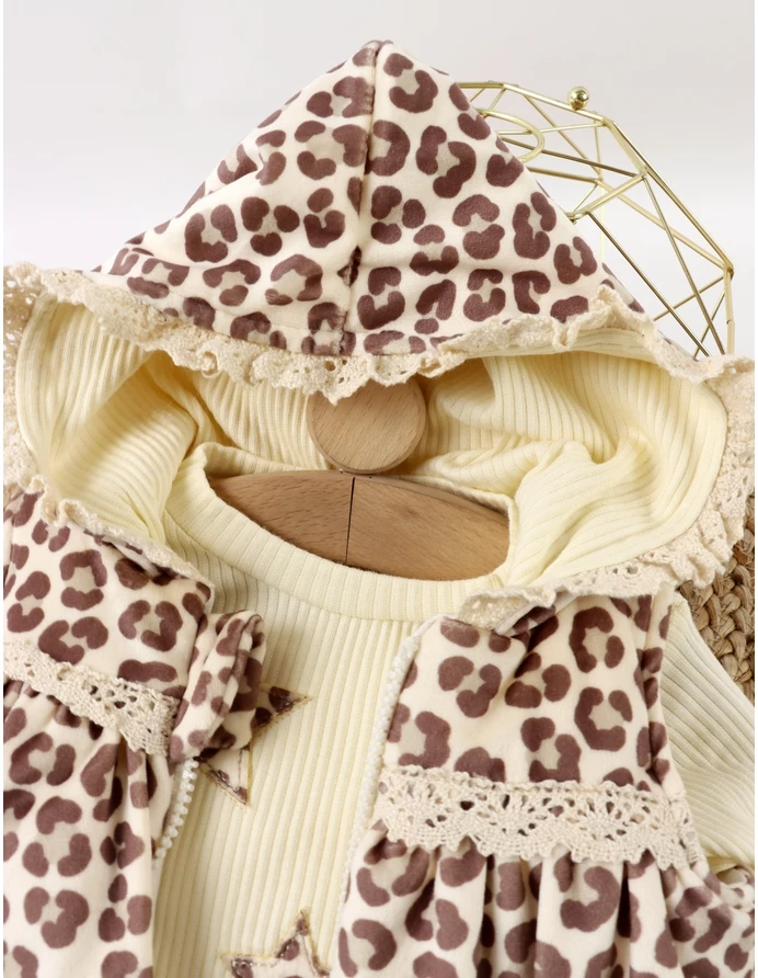 Set catifelat, 3 piese cu vesta Leopard, crem picture - 3