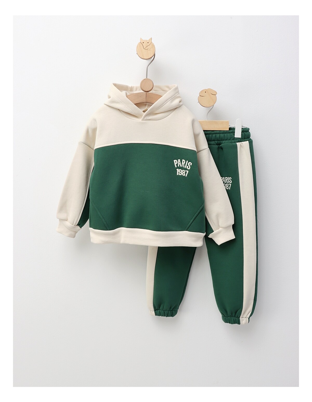 Aceasta este imaginea corespunzatoare acestui obiect