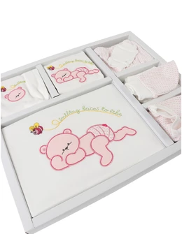 Trusou nou nascut, Bear and Bee, roz