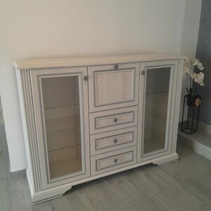 Comoda White 2w3s1b  161x45x119 cm  Frasin Alb / Pin Argintiu