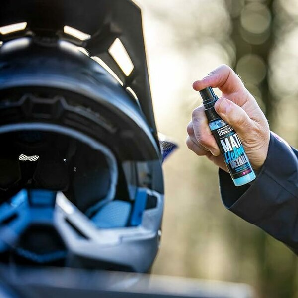 Solutie intretinut casti mate MUC-OFF matt helmet detailer 32ml picture - 3