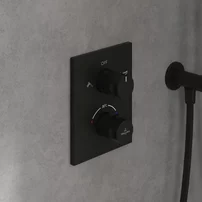 Baterie dus termostatata Villeroy&Boch Angular negru mat fara corp ingropat