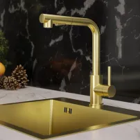 Baterie bucatarie cu dus extractibil Quadron Nicki finisaj Nano PVD auriu satinat