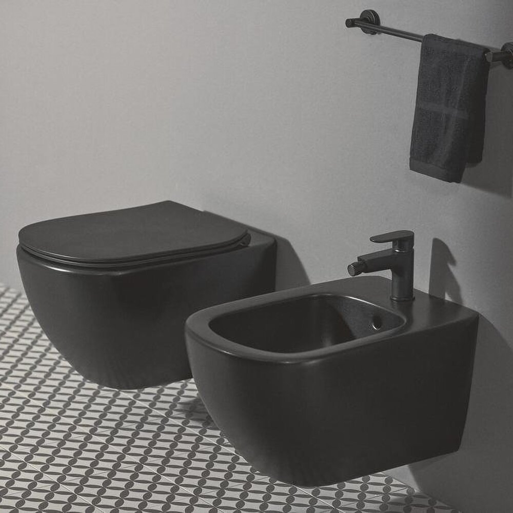 Set vas wc cu capac softclose si bideu suspendat Ideal Standard Tesi Aquablade negru mat Silk Black Ideal Standard