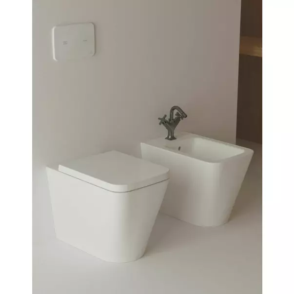 Vas WC pe pardoseala Ideal Standard Atelier Blend Cube BTW alb lucios picture - 8