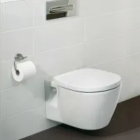 Окачена тоалетна с функция биде Ideal Standard Connect
