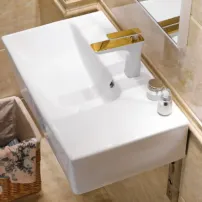 Правоъгълна окачена мивка Inter Ceramic, лъскаво бяло покритие, 66 см, лява