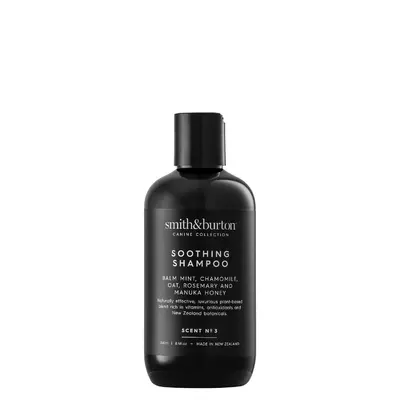 Sampon calmant BIO pentru caini si pisici cu balsam de menta, musetel, ovaz, rozmarin si miere de manuka, 250 ml, Smith & Burton