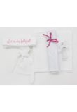 Trusou botez din muselina, alb, 7 piese, brodat, ingeras roz