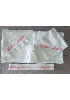 Trusou botez din muselina, 7 piese, alb