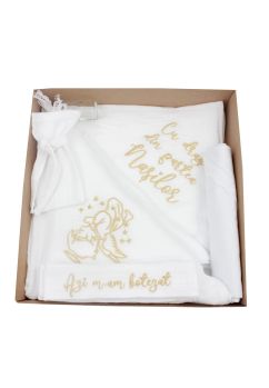 Trusou botez din muselina, 7 piese, brodat, ingeras, alb