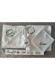 Trusou botez din muselina, 7 piese, brodat, frunzulite colorate, alb
