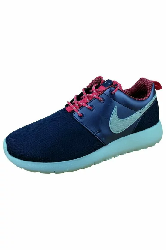 Nike Roshe One GS picture - 2