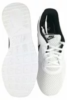 Nike Tanjun 812654101