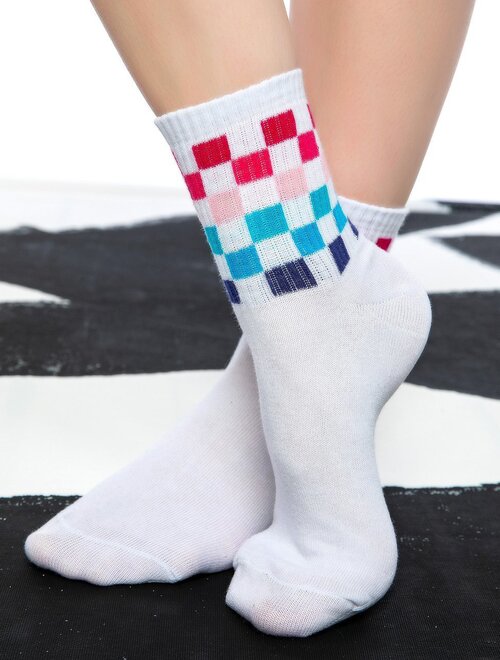 Sosete albe cu manseta colorata Socks Concept SC-1747 Socks Concept imagine noua lenjerie-femei.ro
