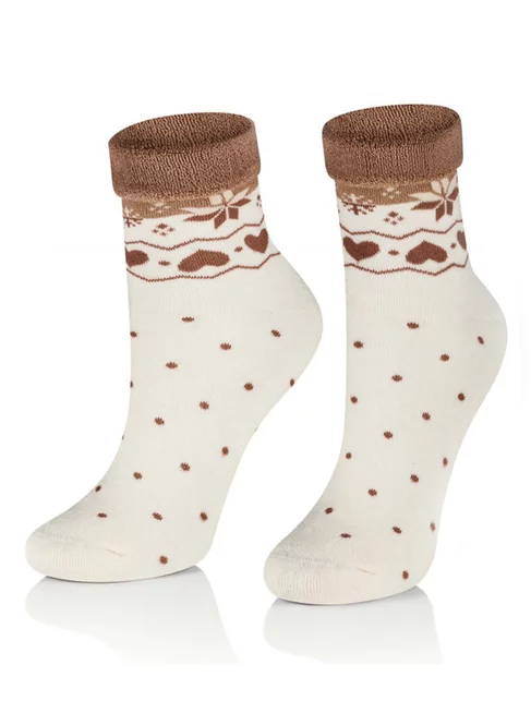 Sosete flausate ecru cu model de Craciun Intenso 0457-R07