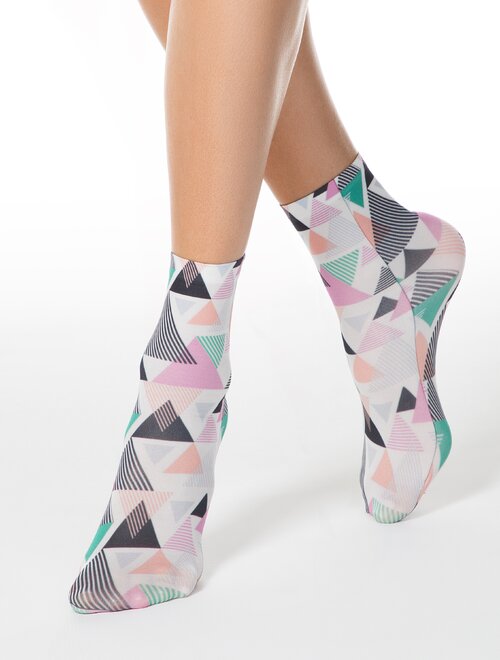 Sosete microfibra cu triunghiuri colorate conte elegant triangles 50 den
