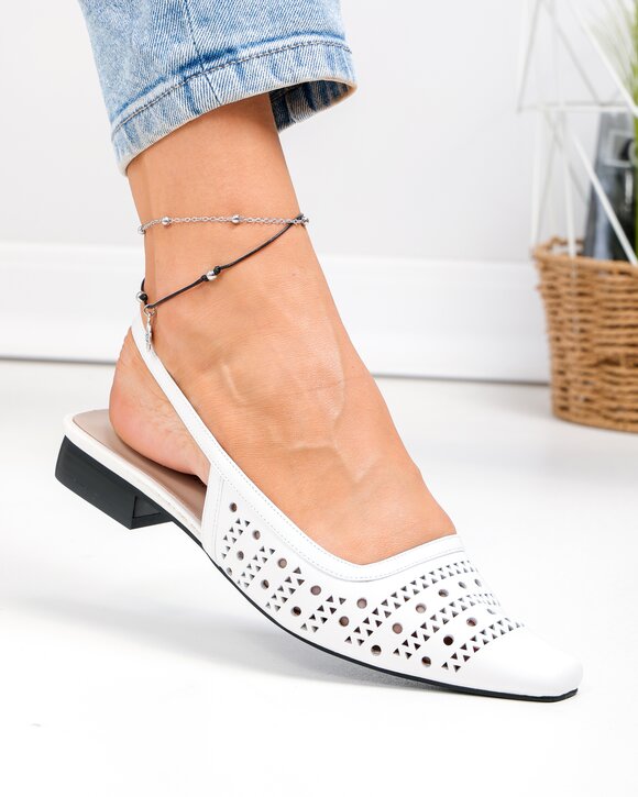 Pantofi dama piele naturala albi cu toc gros si model perforat SN4010