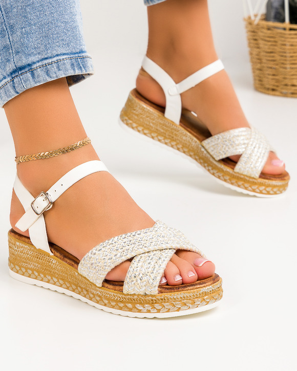 Papuci - Sandale dama albe A013