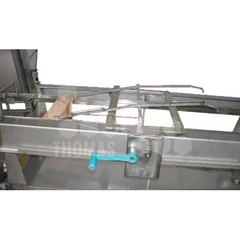 Transportor intrare motorizat pentru extractor 60 rame cu umeras sau 90 rame drepte, 380V – Extramel, Thomas picture - 1