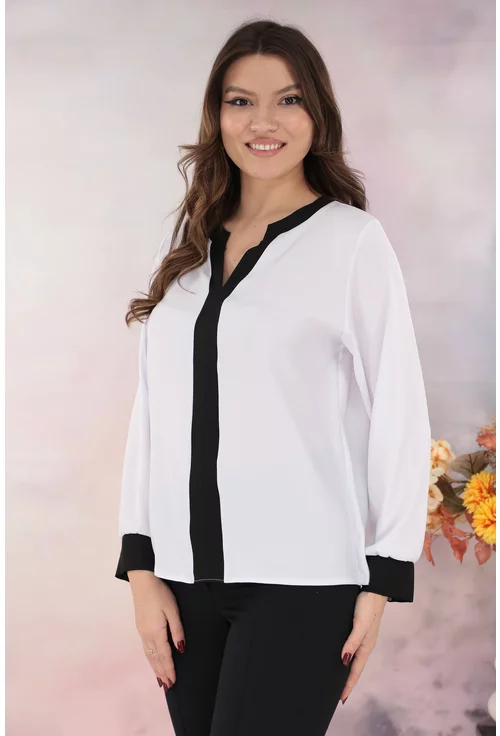 Bluza alba cu insertii negre la decolteu si mansete