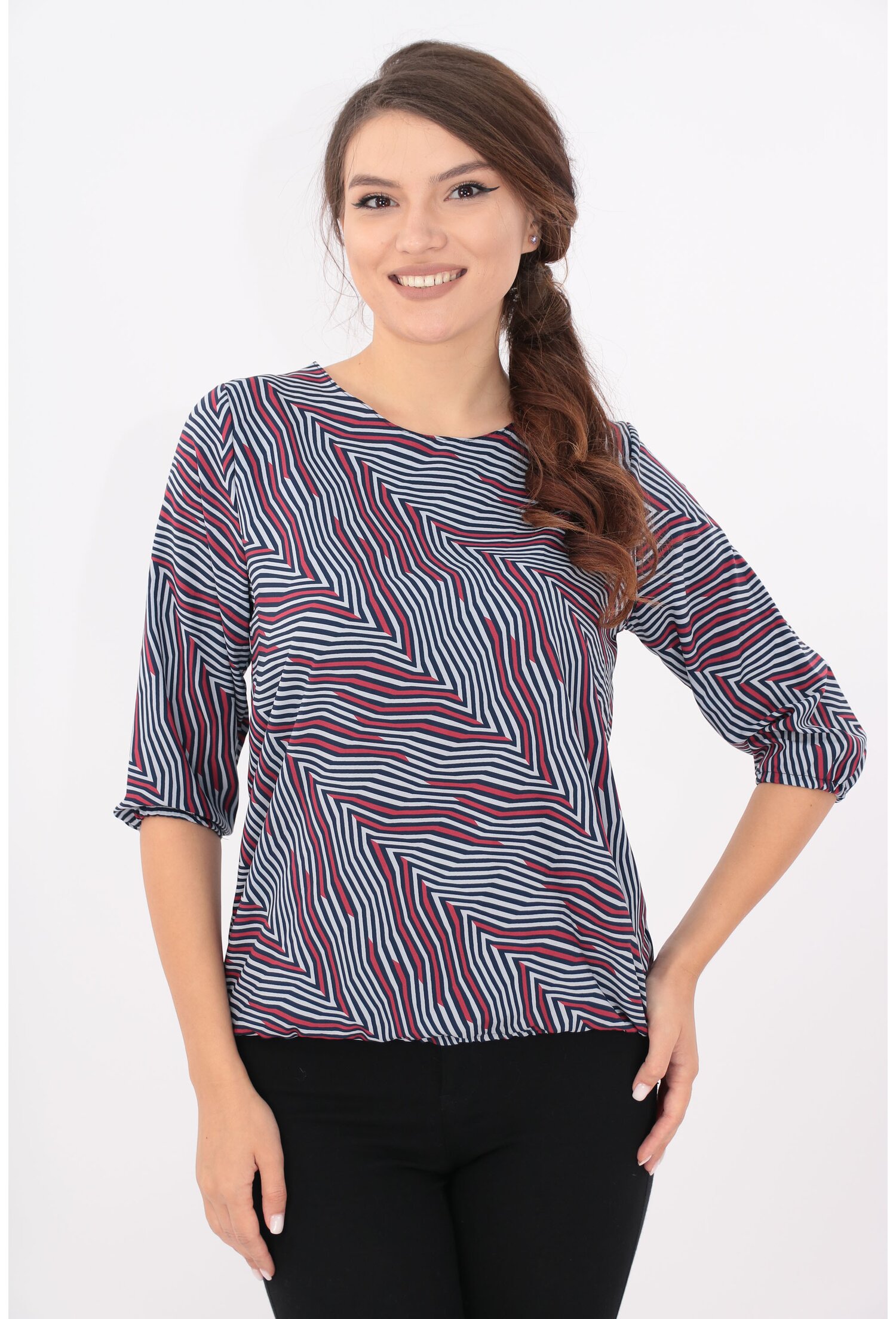 Bluza bleumarin cu diagonale gri si rosii