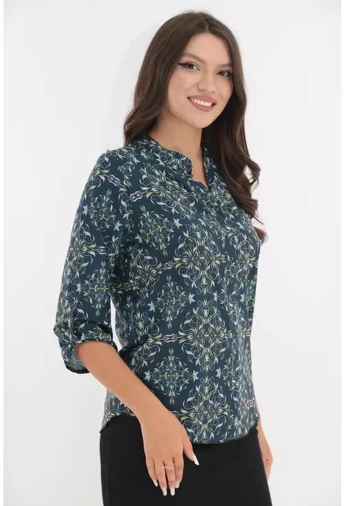 Bluza bleumarin cu print abstract vernil
