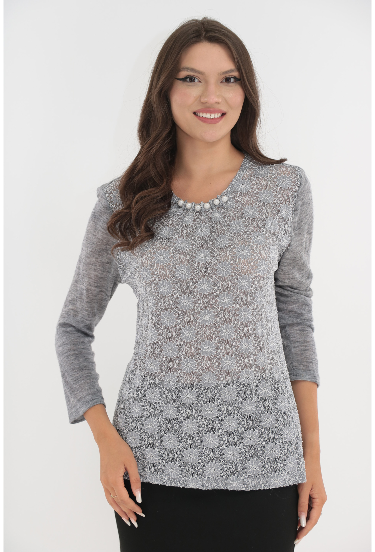 Bluza gri din lana tricotata si dantela