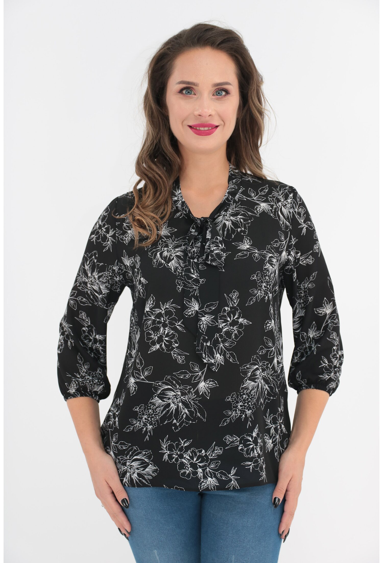 Bluza neagra cu fundita si print floral alb