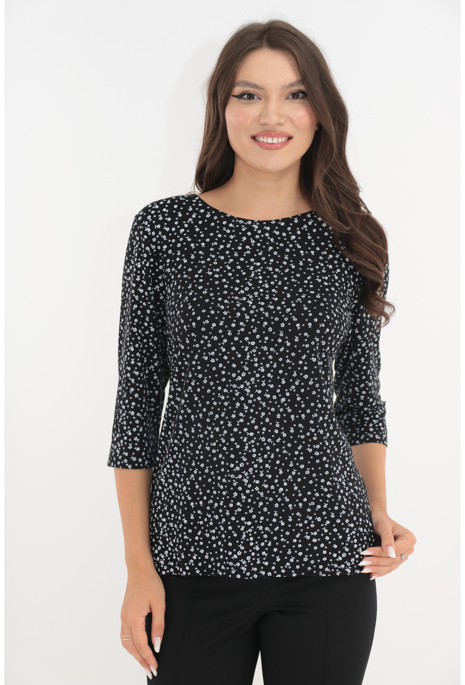 Bluza neagra cu imprimeu floral alb